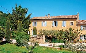 Holiday Home Le Cèdre - MBE101